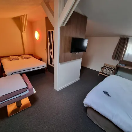 Campanile Toulouse - Aeroport Hotel 3*