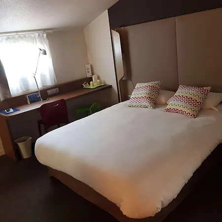 Hotel Campanile Toulouse - Aéroport 3*