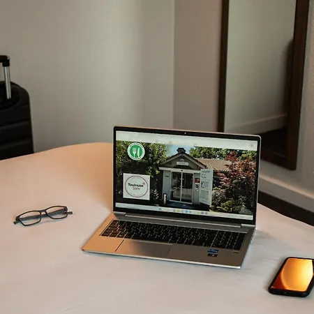 Campanile Toulouse - Aéroport 3* Blagnac