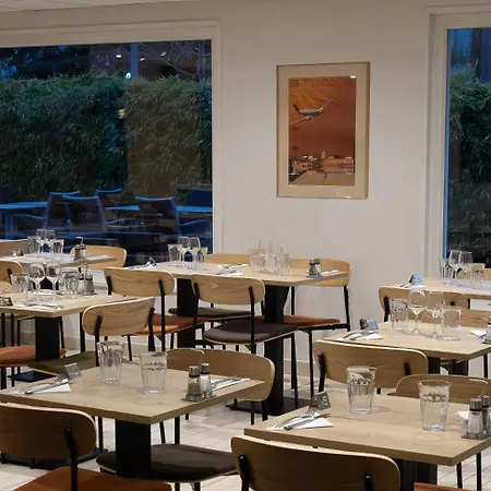 Hotel Campanile Toulouse - Aéroport Blagnac