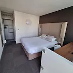 Campanile Toulouse - Aeroport 3*
