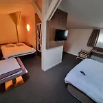 Campanile Toulouse - Aeroport Hotel 3*