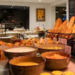 Campanile Toulouse - Aeroport Hotel