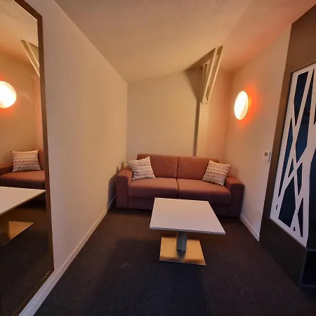 Campanile Toulouse - Aeroport فندق 3*