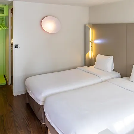 فندق Campanile Toulouse - Aeroport بلانياك