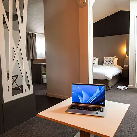 Campanile Toulouse - Aeroport فندق