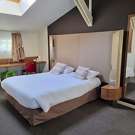 Campanile Toulouse - Aeroport Hotel