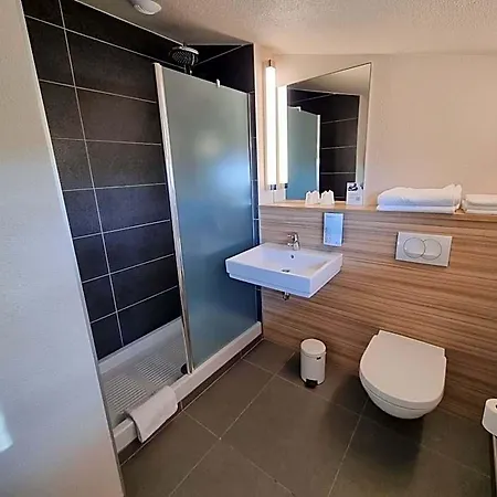 Campanile Toulouse - Aeroport Hotel Blagnac