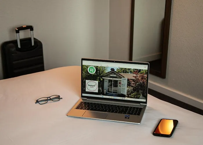 Campanile Toulouse - Aeroport 3* Blagnac