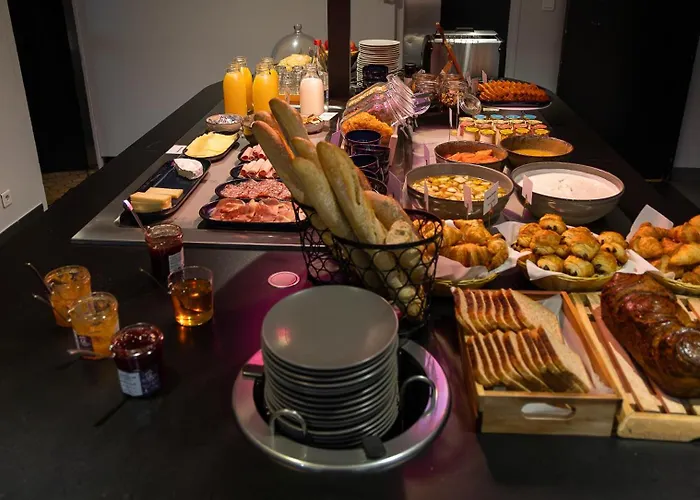 Hotel Campanile Toulouse - Aeroport 3*